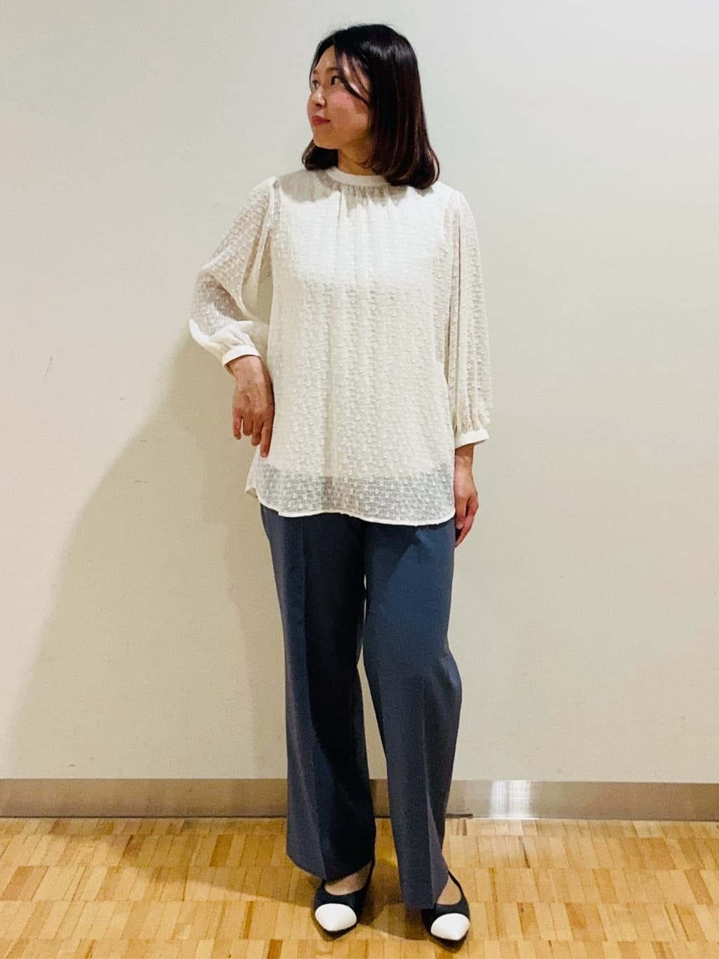 haseさんの「Reflect｜◆【手洗い可】ロングシルエットブラウス」を使ったコーディネート