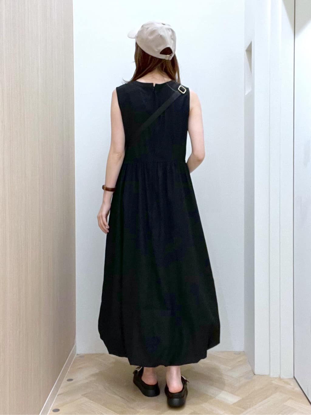  おまつさんの「grove｜【Lee別注】スクエアショルダー」を使ったコーディネート