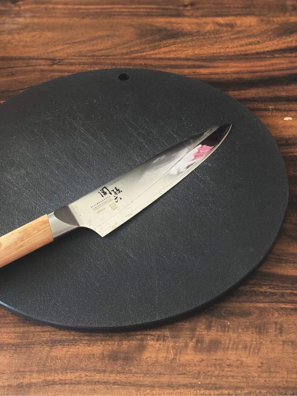 むうさんの「212 KITCHEN STORE｜◆日本のものづくり やわらかいまな板 大 CGY ＜SUNS AND COOK サンズ アンド クッ」を使ったコーディネート