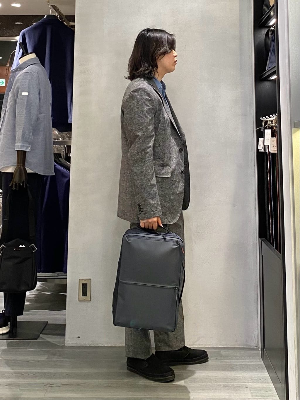 nishiさんの「TAKEO KIKUCHI｜【抗菌防臭】COOL DOTS（R）ドビープリント ジャケット」を使ったコーディネート