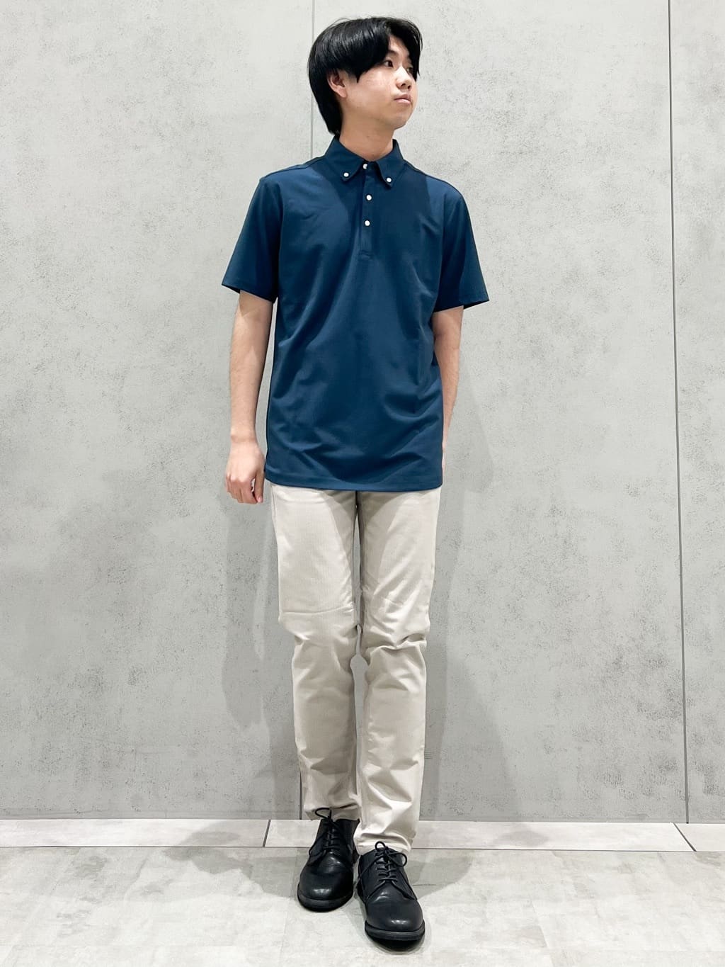 SHI-MAさんの「THE SHOP TK｜【オールシーズン穿ける！】7DAYSストレッチへリンボンパンツ　ON&hArr;OFF兼用」を使ったコーディネート