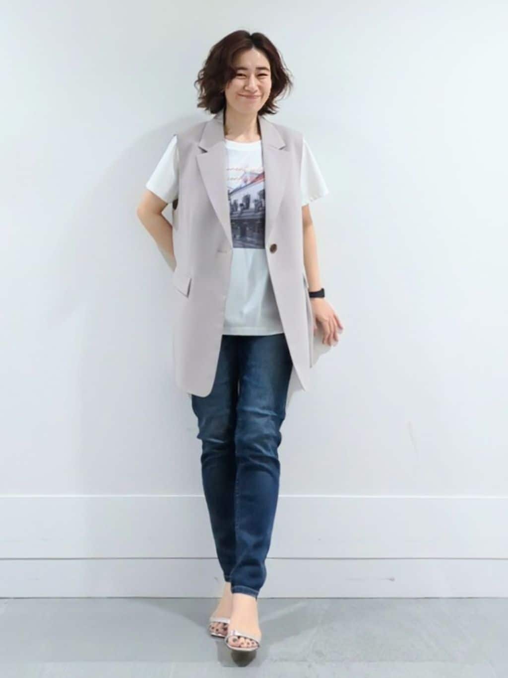 ミズタさんの「UNTITLED｜【Healthy DENIM&times;UNTITLED】別注 R Mrytle（リマートル）テーパードデニム」を使ったコーディネート