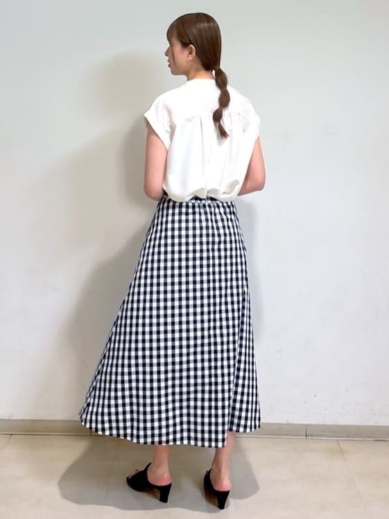 yukaさんの「UNTITLED｜メタリックメッシュトート」を使ったコーディネート