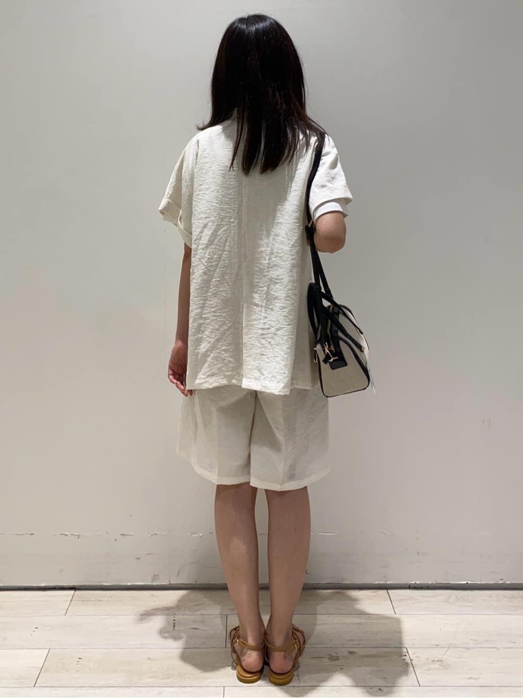 shikaさんの「THE SHOP TK｜◆華奢ストラップサンダル」を使ったコーディネート