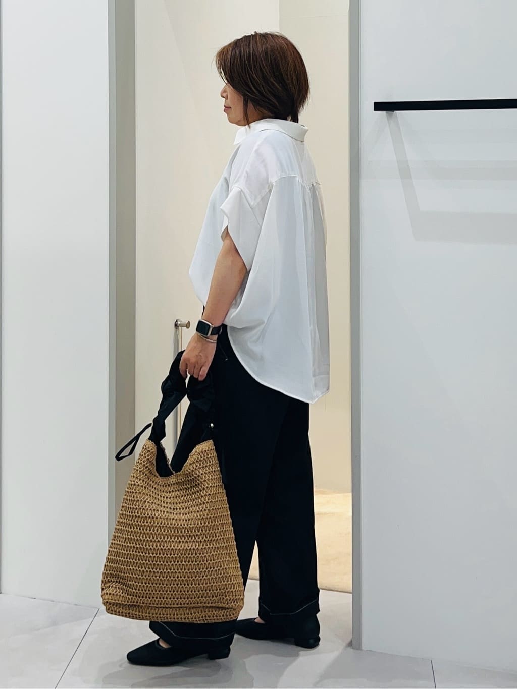Naruさんの「THE SHOP TK｜◆スキッパーシャツ【防シワ/接触冷感/洗濯機OK/セットアップ可】」を使ったコーディネート
