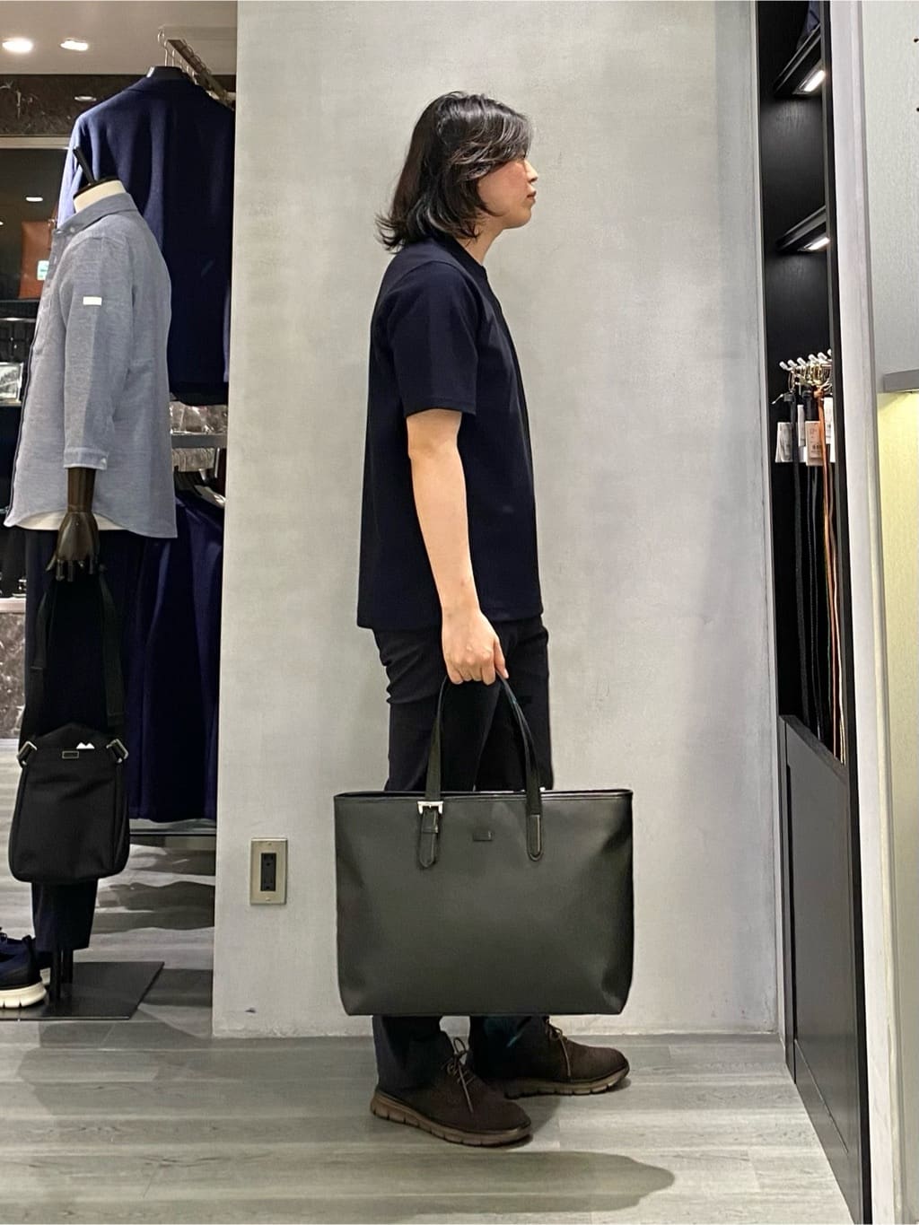 nishiさんの「TAKEO KIKUCHI｜コーデュラ（R） コーティング トートバッグ」を使ったコーディネート