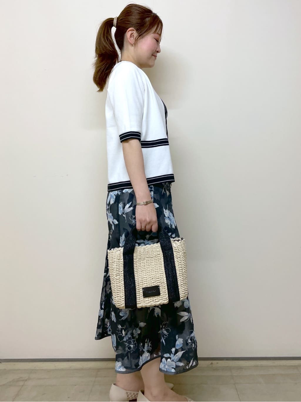 Junさんの「index｜《7色展開／XS-LLサイズ》ボートネックリブトップス【UV／洗濯機洗い可】」を使ったコーディネート