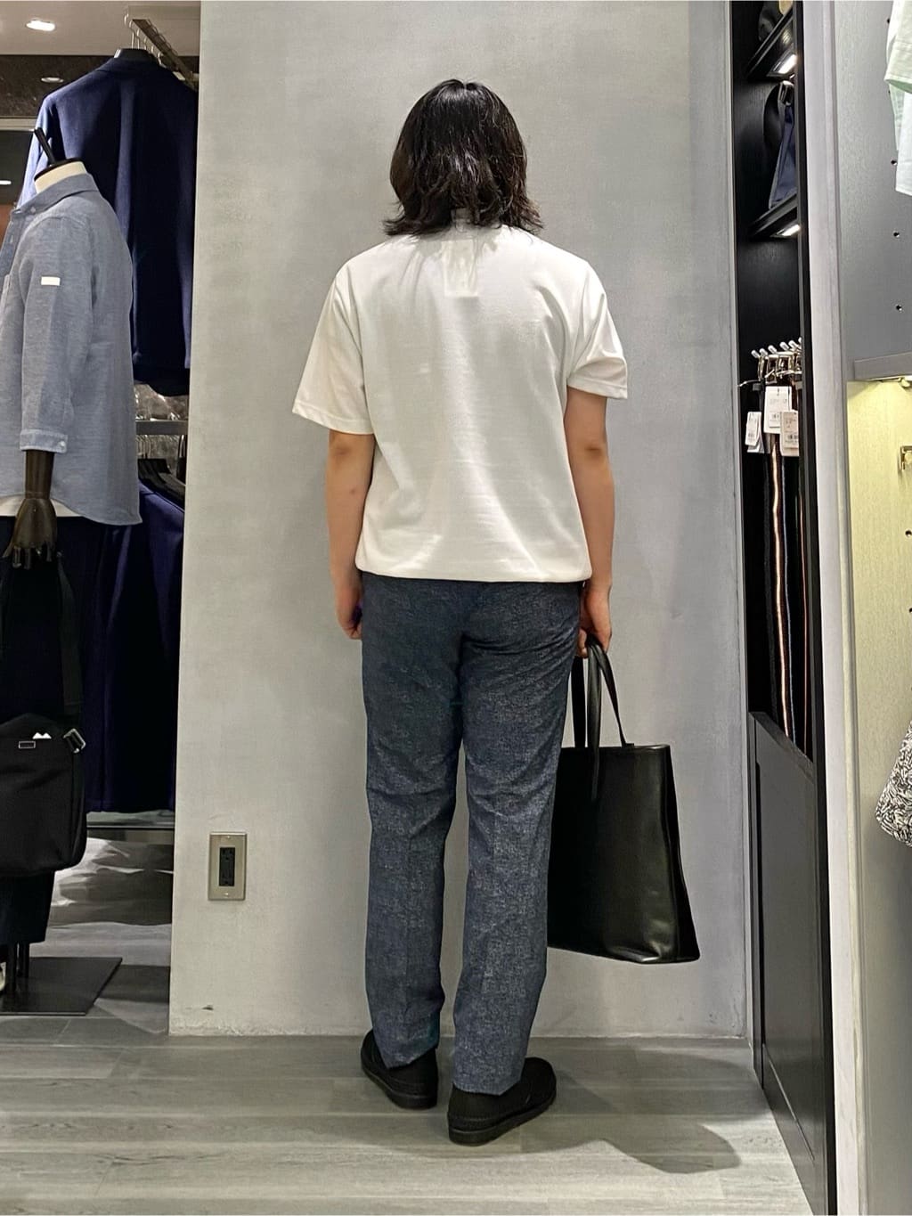 nishiさんの「TAKEO KIKUCHI｜【抗菌防臭】COOL DOTS（R）ドビープリント ジャケット」を使ったコーディネート
