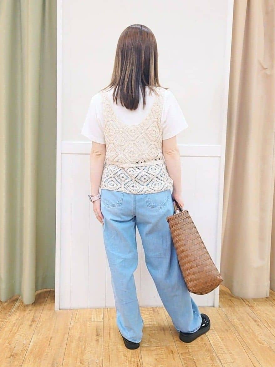 nao.さんの「SHOO･LA･RUE｜◆スパンコールベルトサンダル」を使ったコーディネート