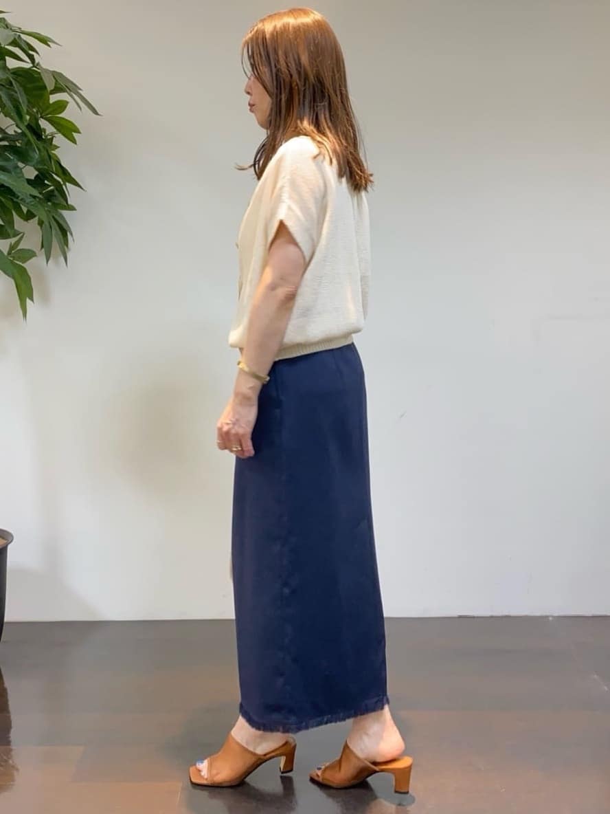 tomoさんの「UNTITLED｜コットンテレコタンクトップ」を使ったコーディネート