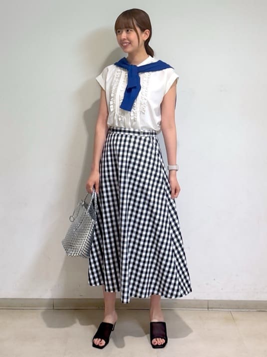 yukaさんの「UNTITLED｜メタリックメッシュトート」を使ったコーディネート