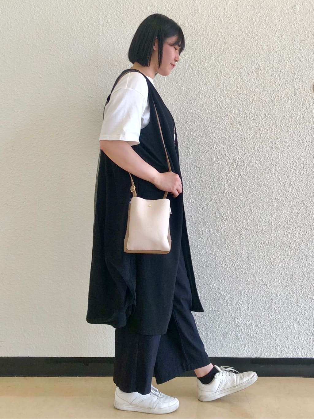Tsuruさんの「SHOO･LA･RUE｜◆【選べる4柄】コットンプリントロゴTシャツ」を使ったコーディネート