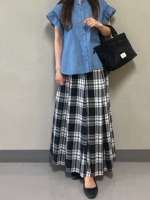 Minaさんの「Dessin｜」を使ったコーディネート
