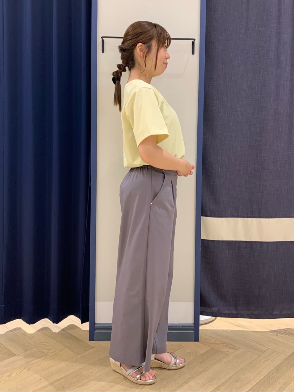 mokaさんの「grove｜サマーハイパーストレッチワイドパンツ」を使ったコーディネート