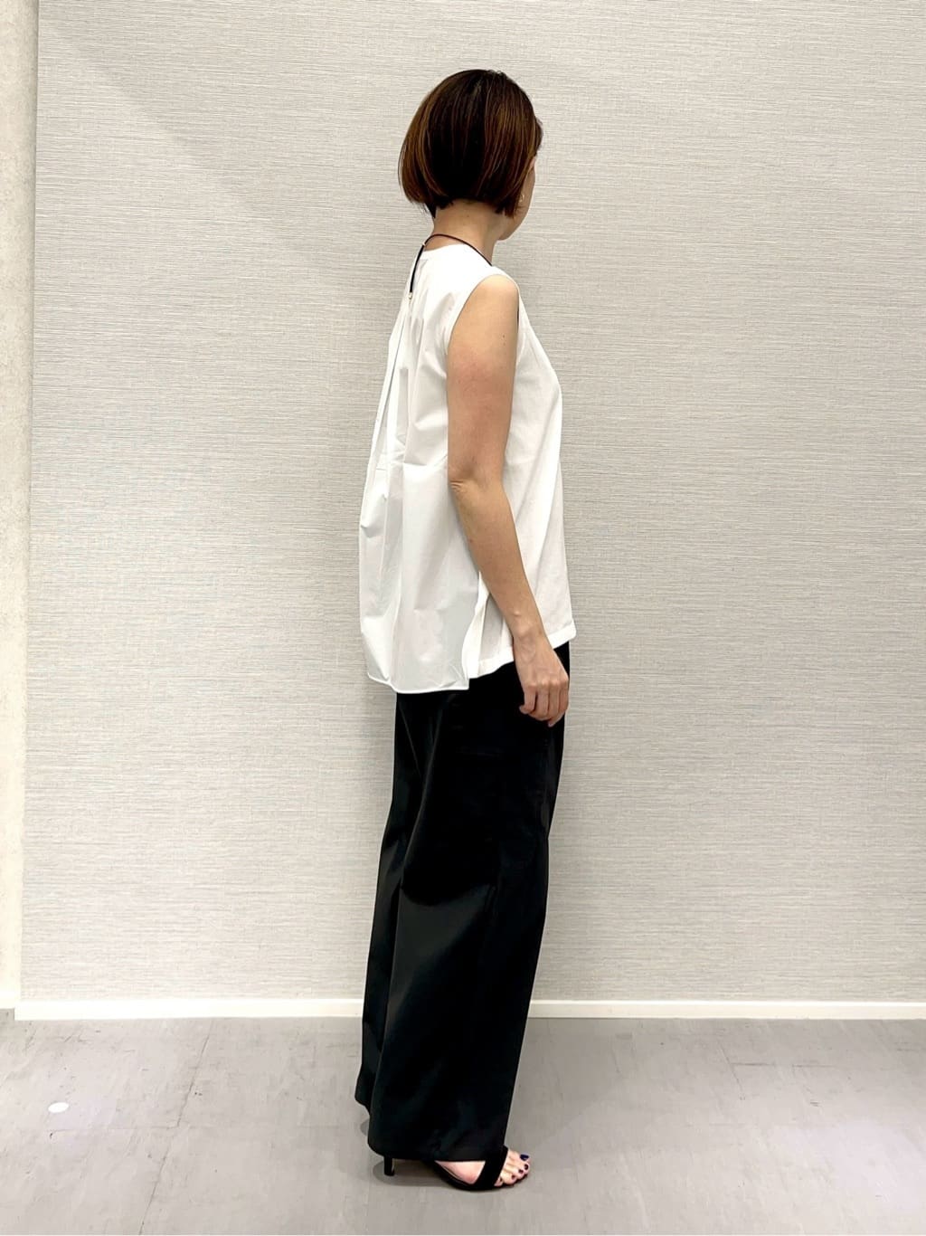 Shinakoさんの「UNTITLED｜」を使ったコーディネート