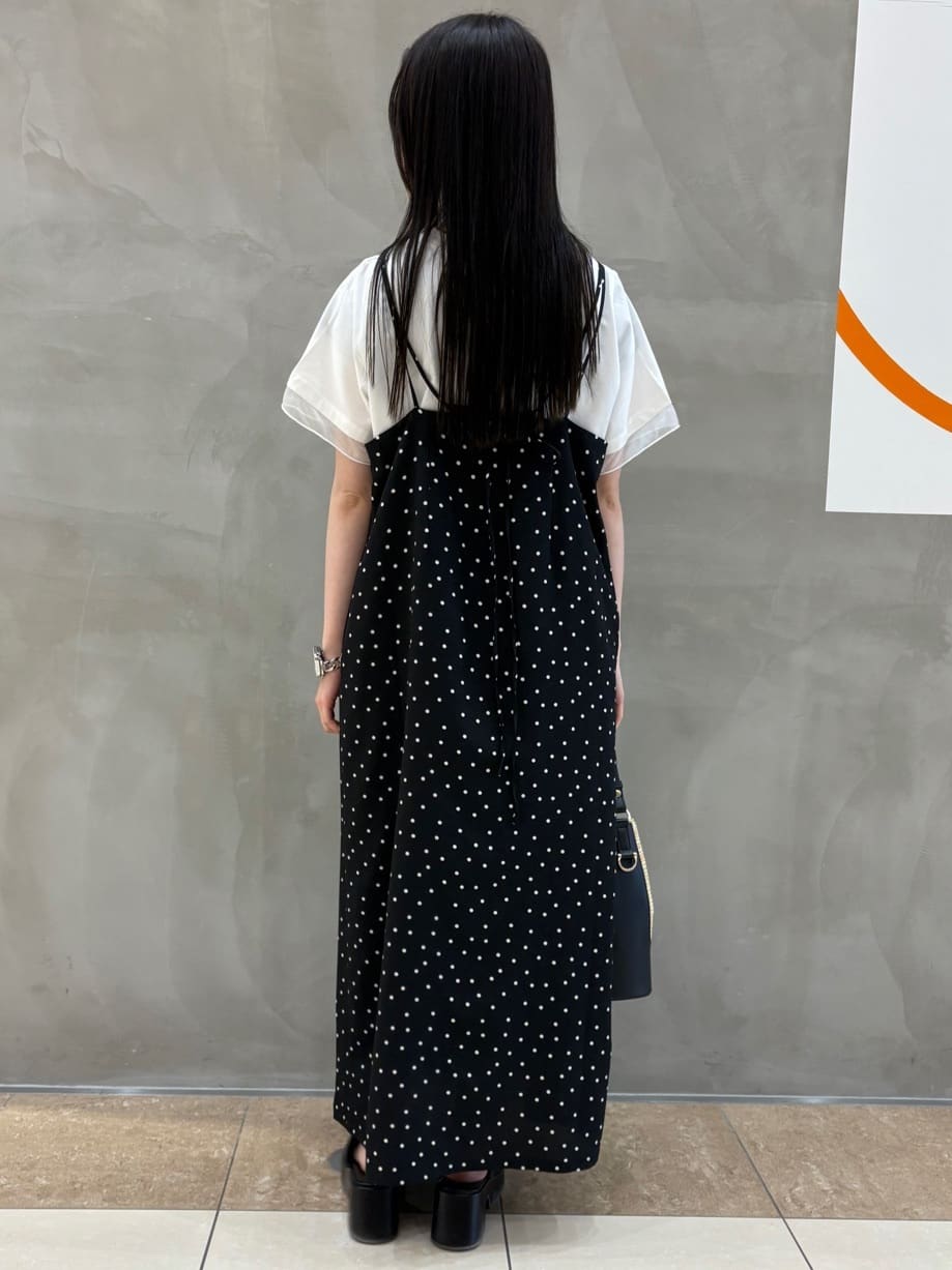MOEさんの「THE SHOP TK｜」を使ったコーディネート