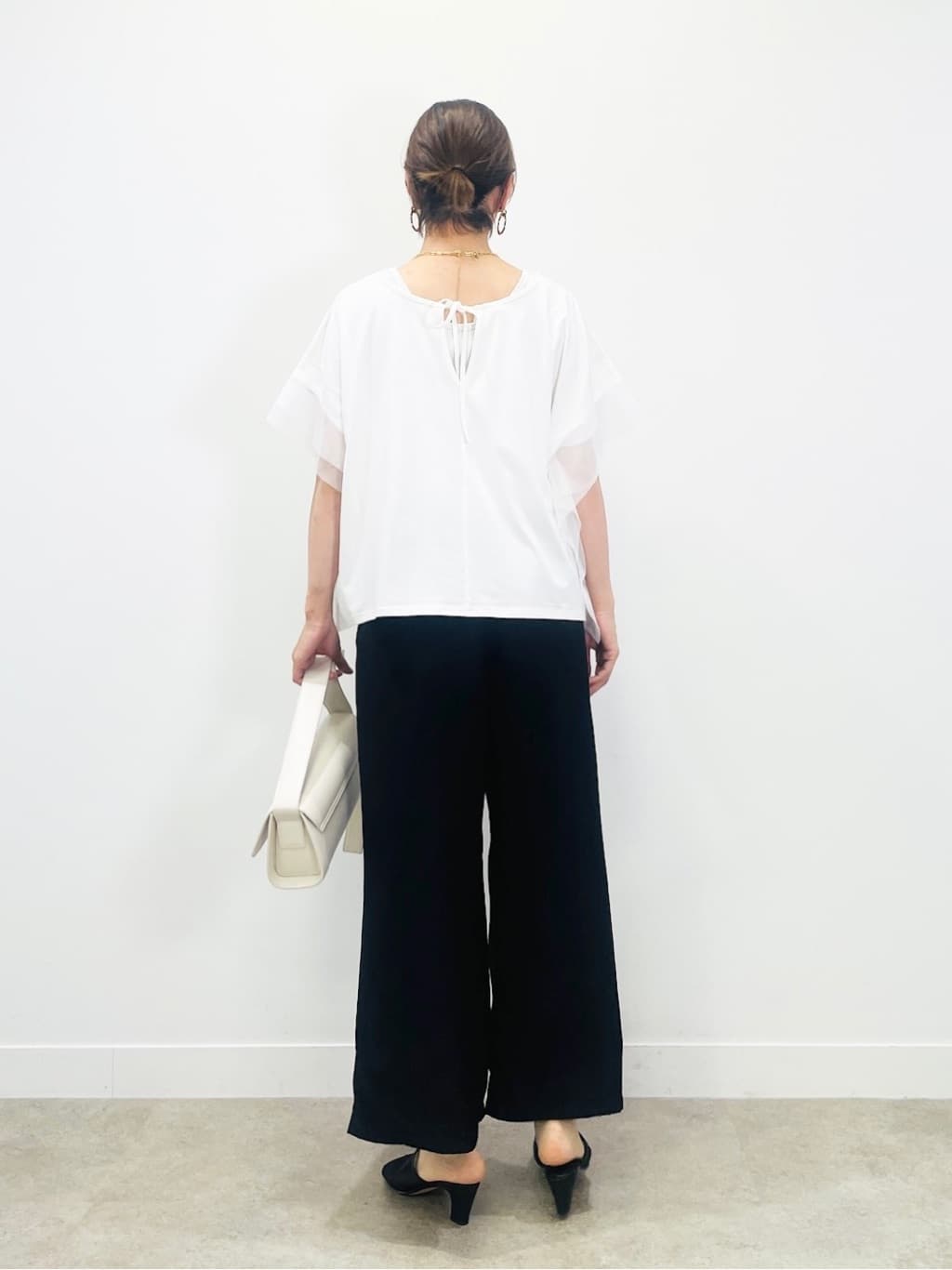 KAYOさんの「UNTITLED｜」を使ったコーディネート