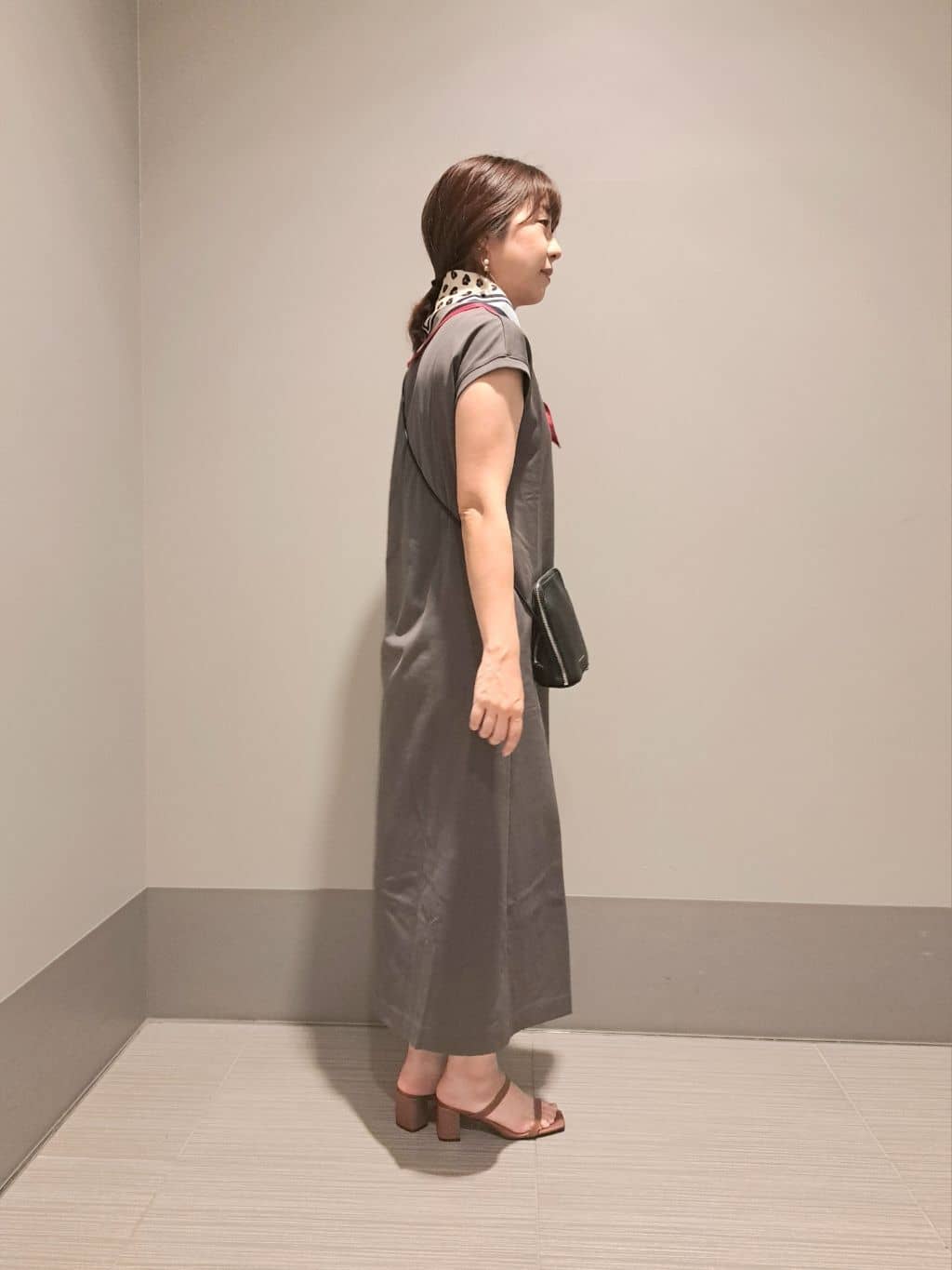 Takahashiさんの「DRESSTERIOR｜【STORY11月号掲載】レオパードシルクスカーフ」を使ったコーディネート