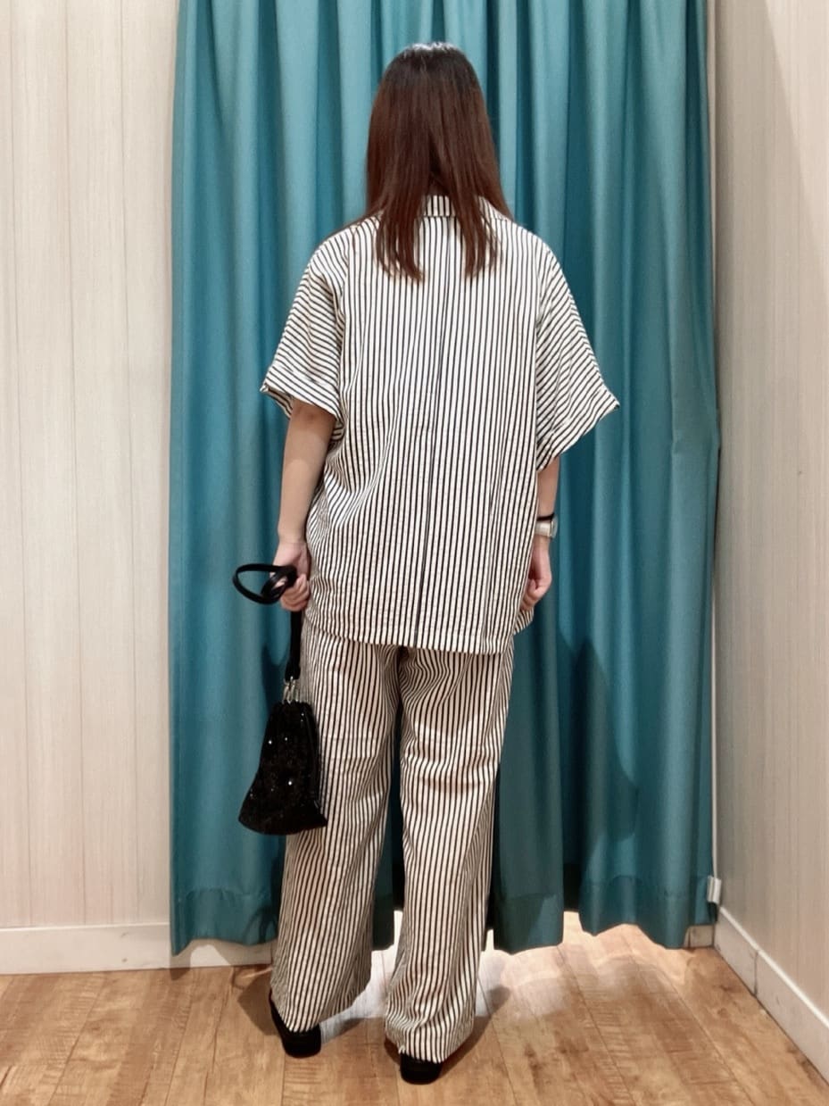 Riさんの「SHOO･LA･RUE｜」を使ったコーディネート