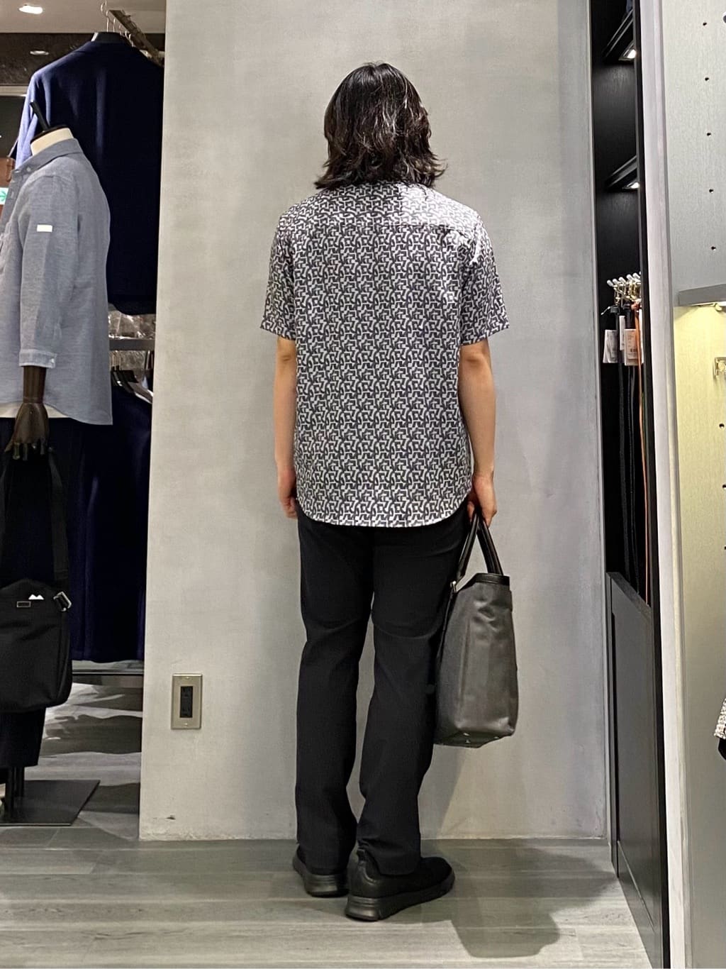 nishiさんの「TAKEO KIKUCHI｜」を使ったコーディネート