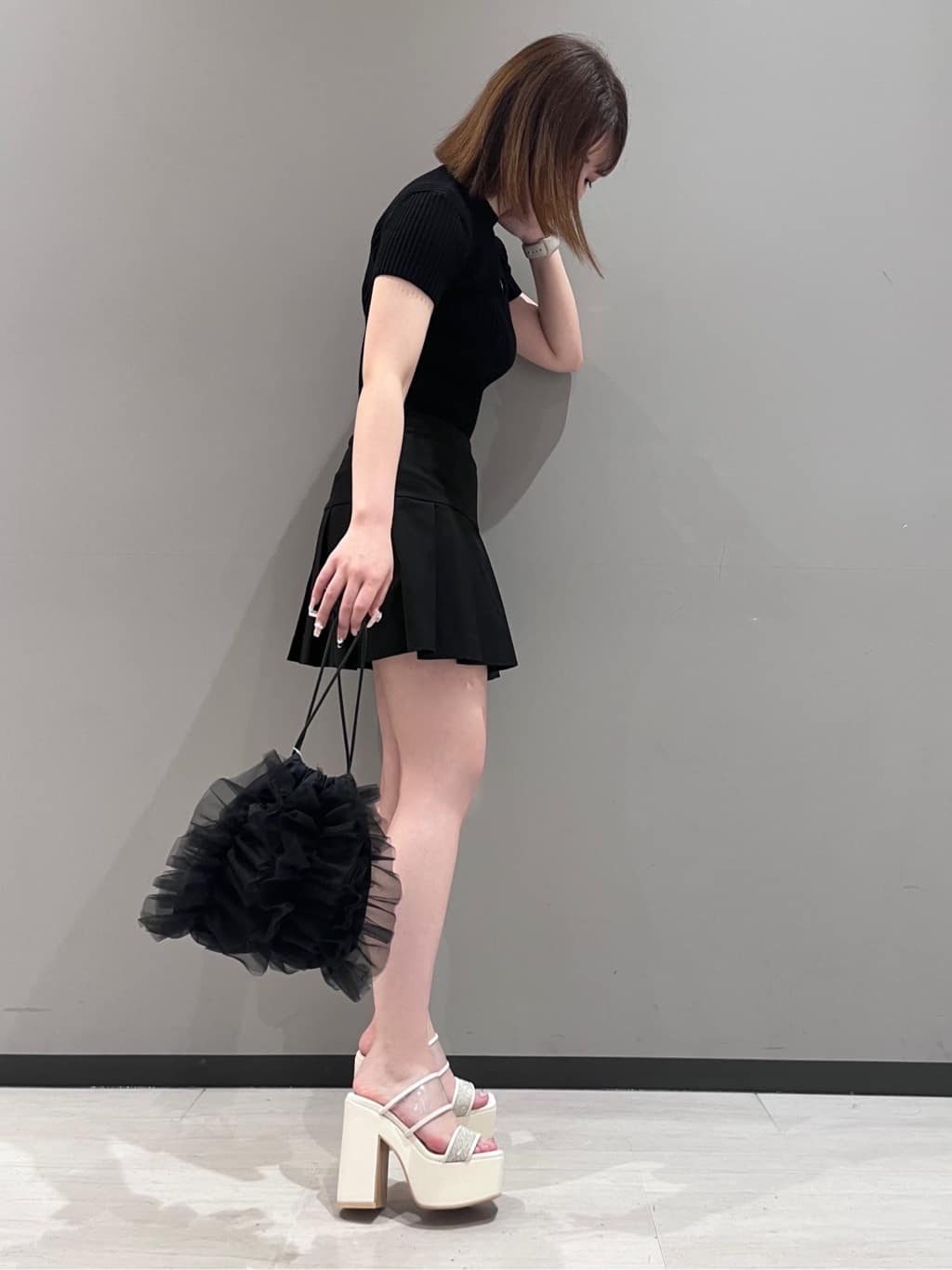 RISAさんの「ESPERANZA｜【ラク盛り／サンダル】リピーター続出／脚長美脚　ミュールサンダル」を使ったコーディネート