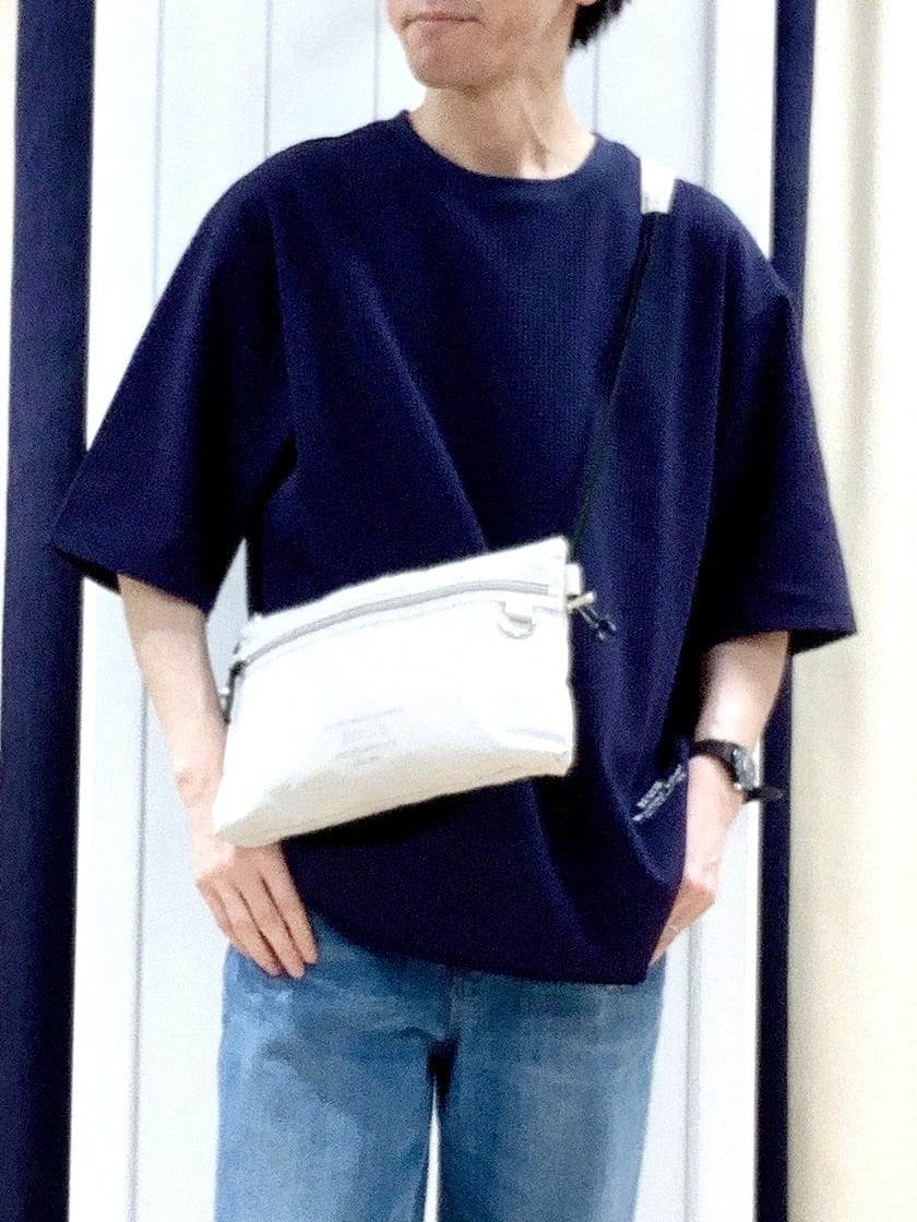 Takaさんの「Dessin｜◆【ユニセックス・洗える】テーパードデニムパンツ」を使ったコーディネート