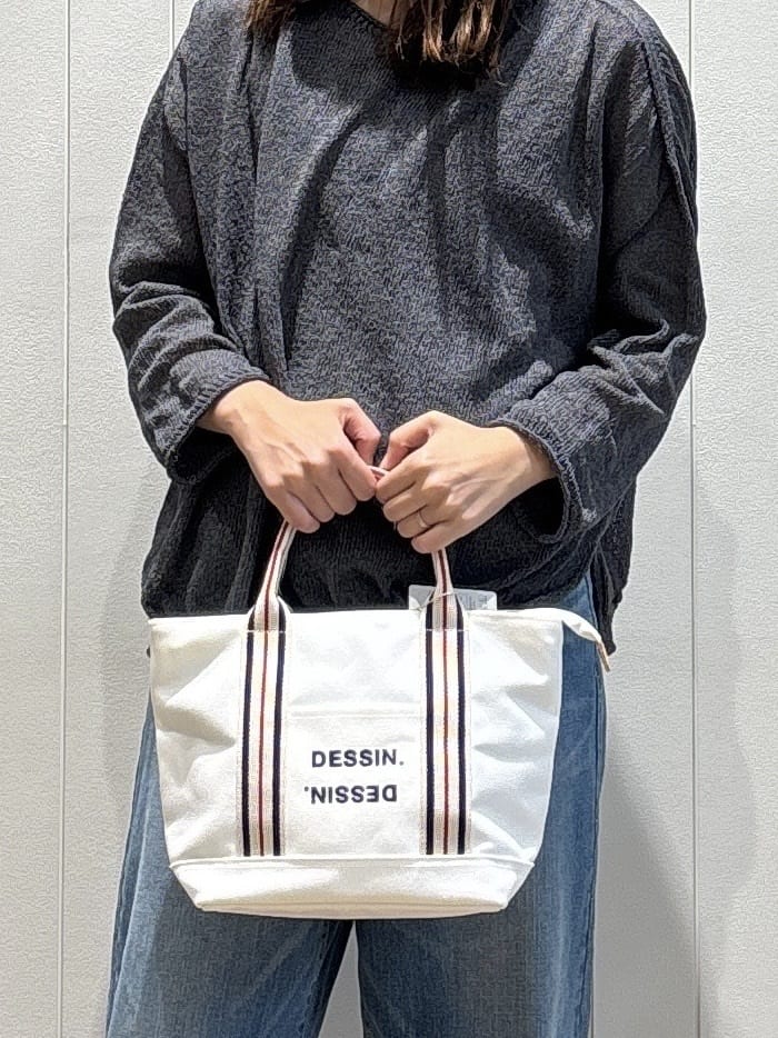 YUMIさんの「Dessin｜」を使ったコーディネート