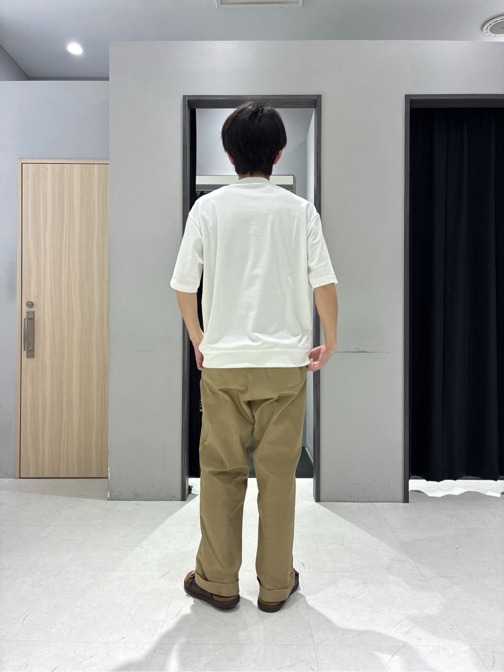 わいずみさんの「TAKEO KIKUCHI｜【キーリング付き】メランジ　大人ショルダーバッグ」を使ったコーディネート