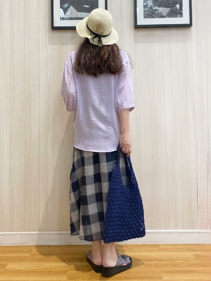 natsuさんの「SHOO･LA･RUE｜◆柔らかタッチが心地よい ブロックチェック ガーゼスカート」を使ったコーディネート