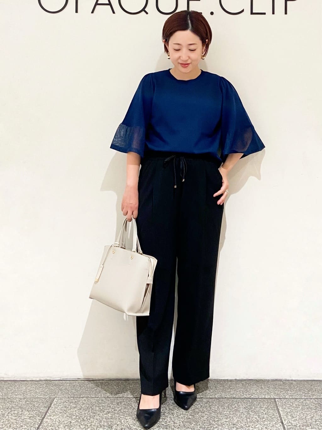 MIHOさんの「OPAQUE.CLIP｜【抗菌防臭加工/7cmヒール】ベーシックパンプス/通勤対応」を使ったコーディネート