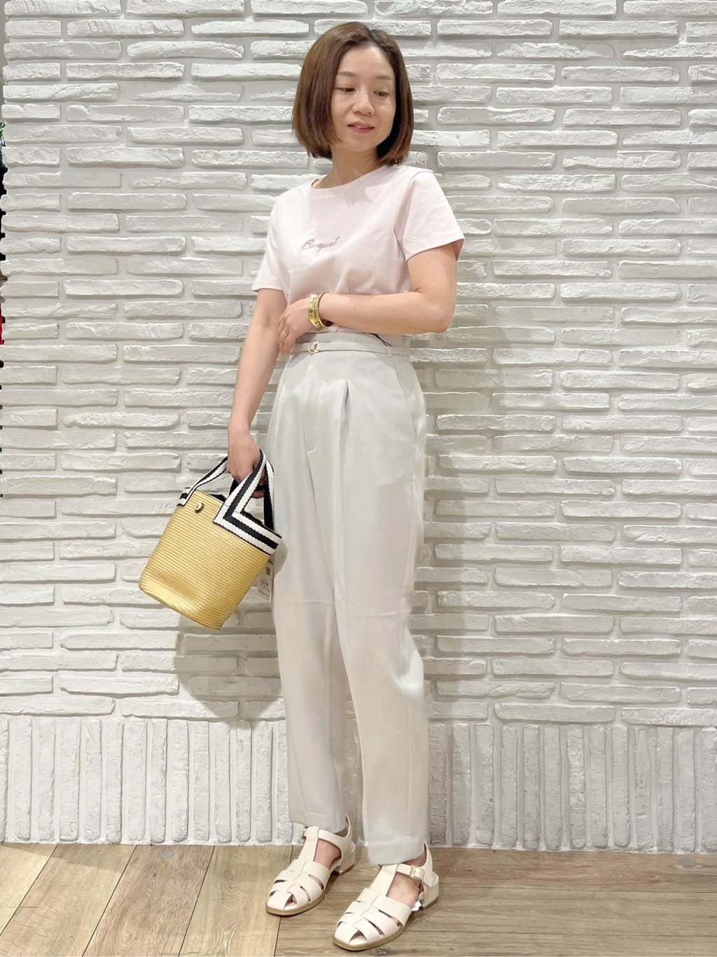 kcさんの「index｜ストレッチテーパードパンツ【洗濯機洗い可／吸水速乾／防シワ】」を使ったコーディネート
