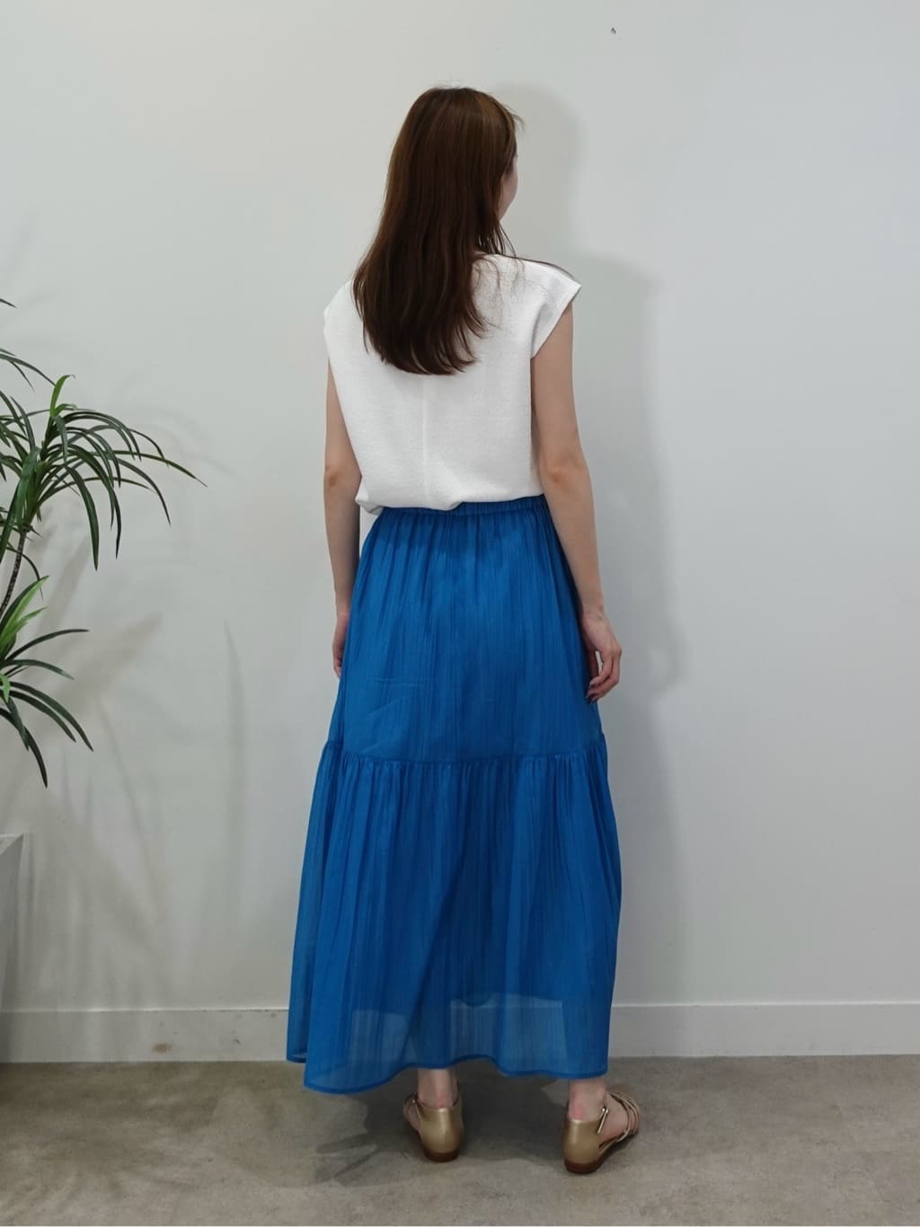 mitsukiさんの「INDIVI｜【2点セット／着回し◎】ノースリーブ＆ティアードスカート カセット服」を使ったコーディネート