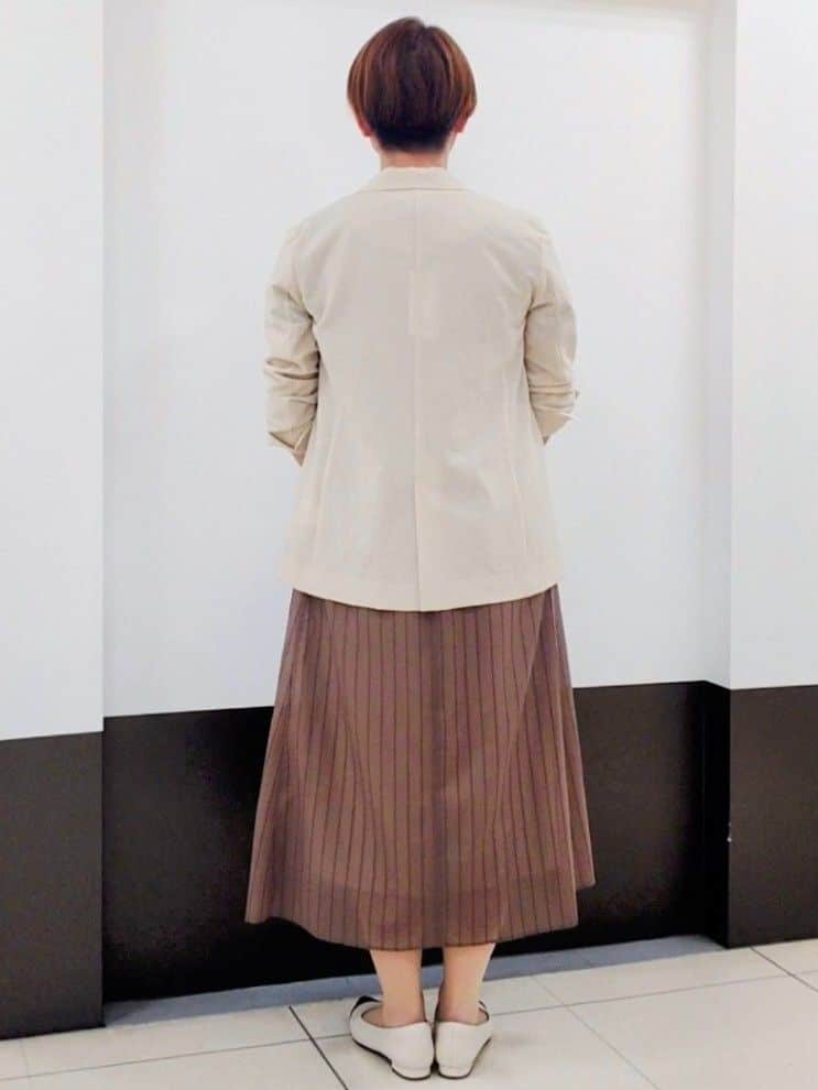 じゅりさんの「Reflect｜◆【マシンウォッシュ可／セットアップ可／通勤におすすめ】ドライタッチジャケット」を使ったコーディネート