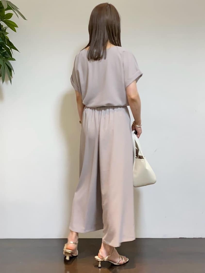 tomoさんの「UNTITLED｜◆ビッグトップネックレス」を使ったコーディネート