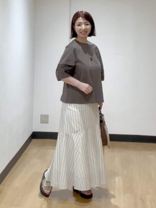 MIKIKOさんの「UNTITLED｜◆【二の腕カバー/接触冷感】袖オーガンジープルオーバー」を使ったコーディネート