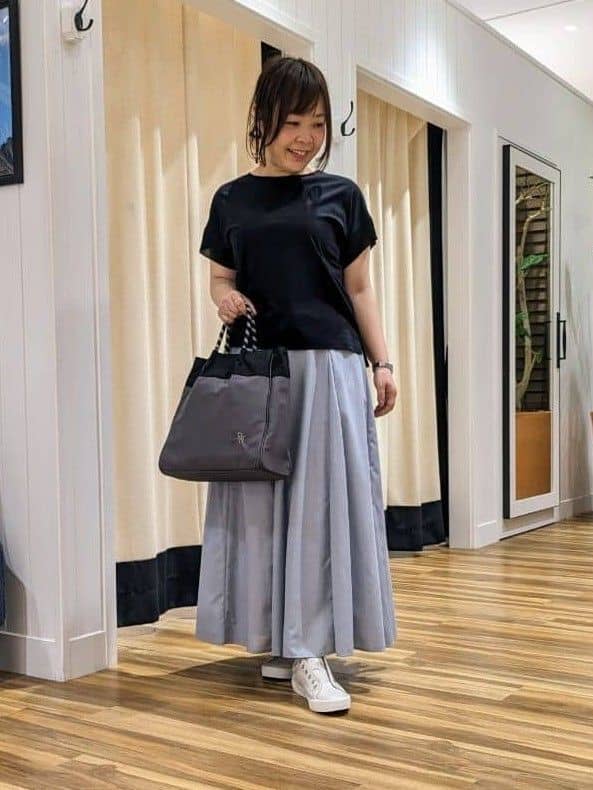  naomiさんの「Dessin｜」を使ったコーディネート