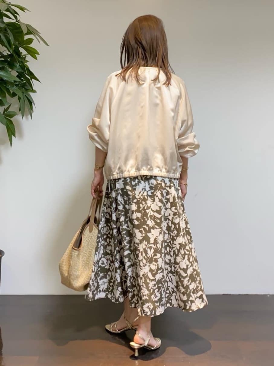 tomoさんの「UNTITLED｜◆ビッグトップネックレス」を使ったコーディネート