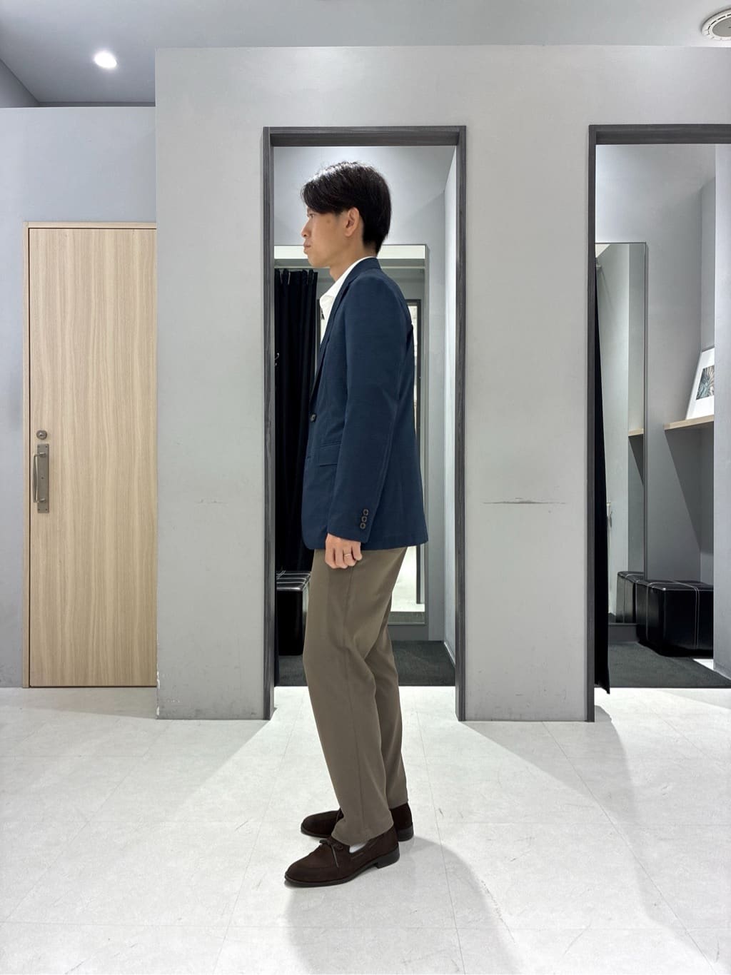 わいずみさんの「TAKEO KIKUCHI｜【抗菌防臭】COOL DOTS（R）ドビープリント ジャケット」を使ったコーディネート