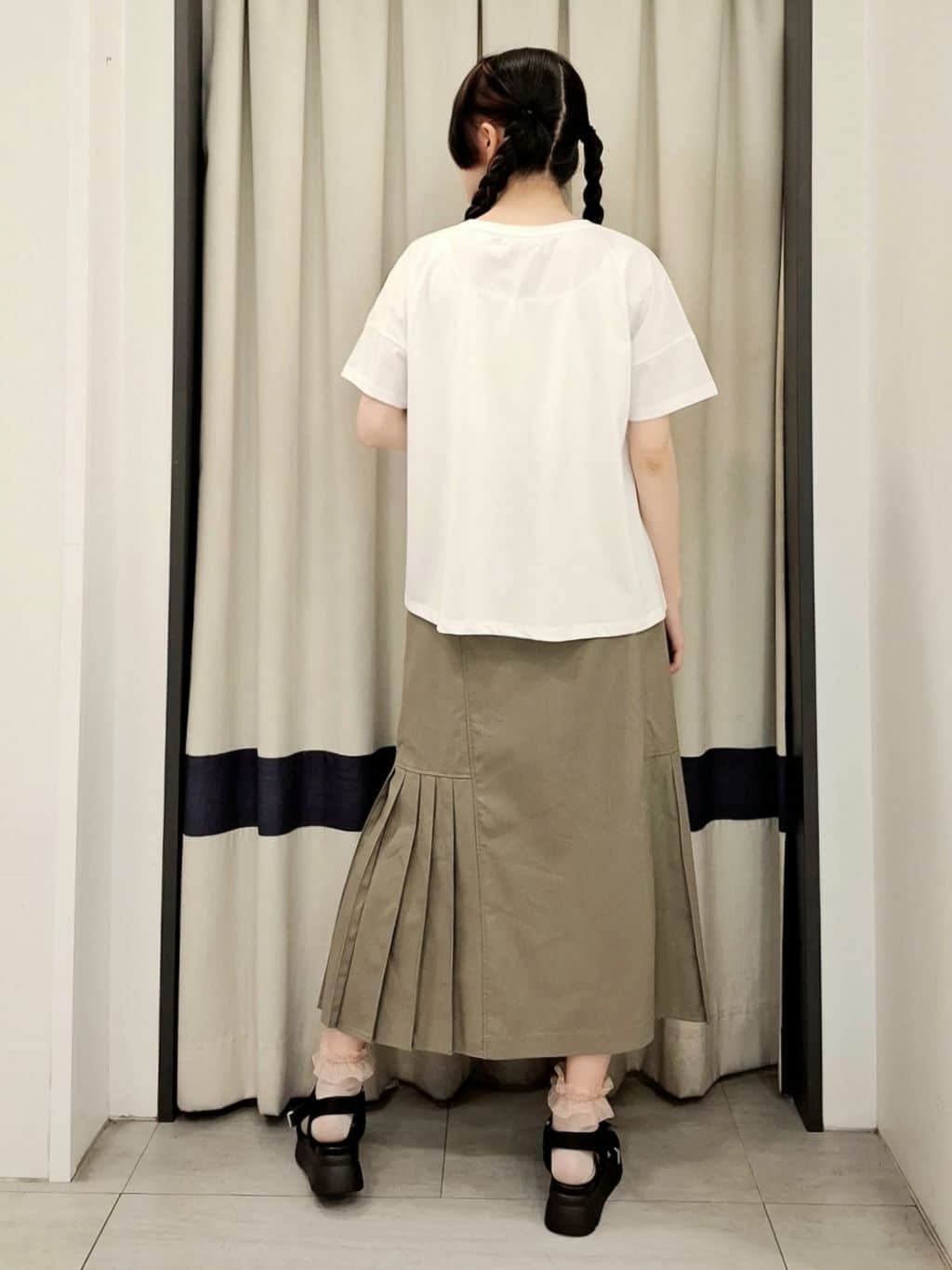 なーちゃんさんの「grove｜」を使ったコーディネート