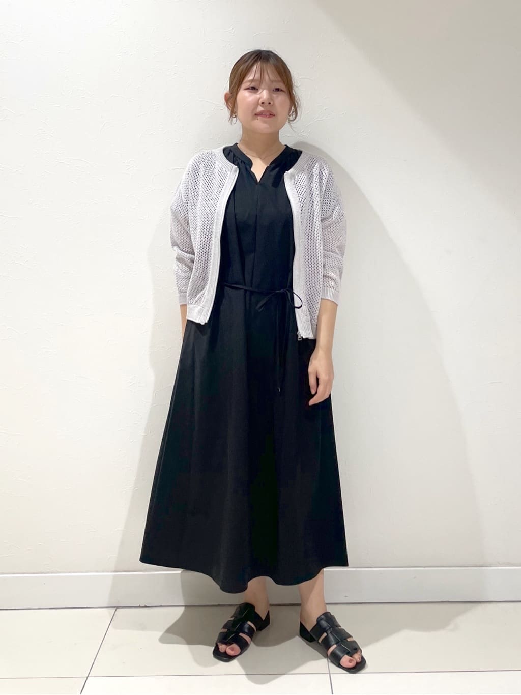 YUUKIさんの「INDIVI｜◆【洗える／コットン100％】メッシュ柄ニットブルゾン」を使ったコーディネート