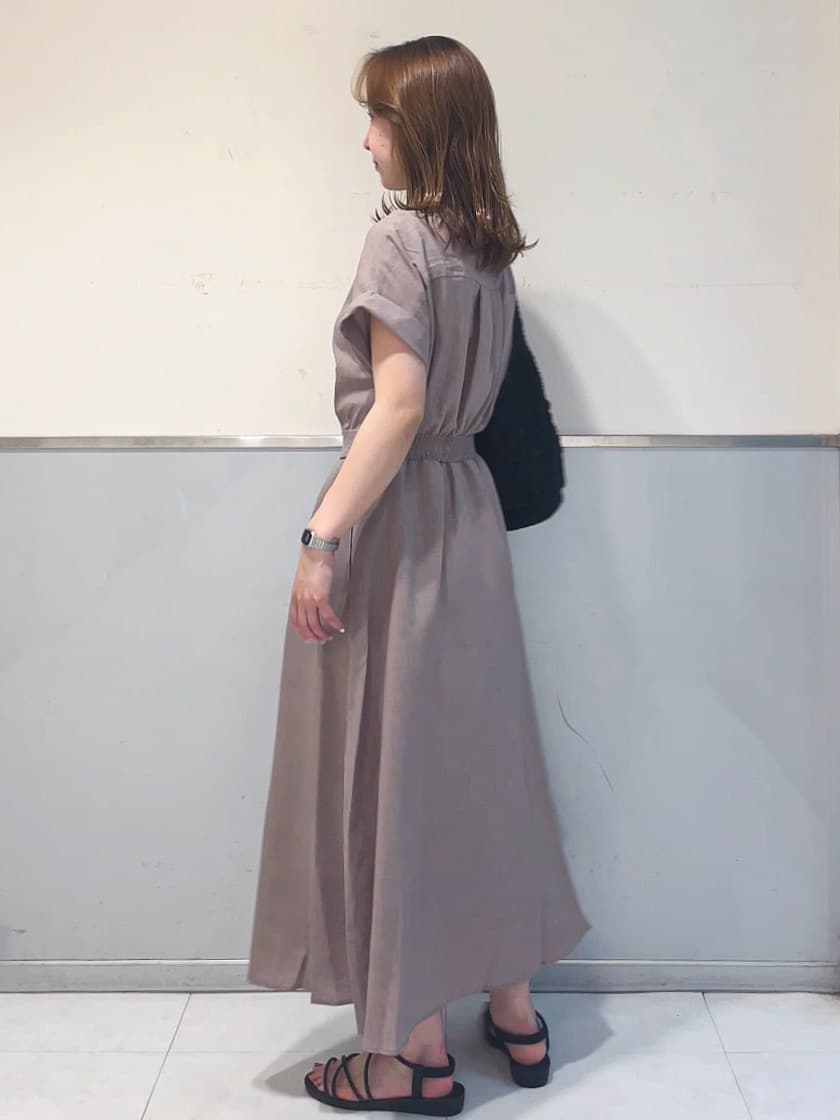 ミーさんの「index｜◆リネンライクシャツワンピース【洗濯機洗い可／吸水速乾／接触冷感】」を使ったコーディネート