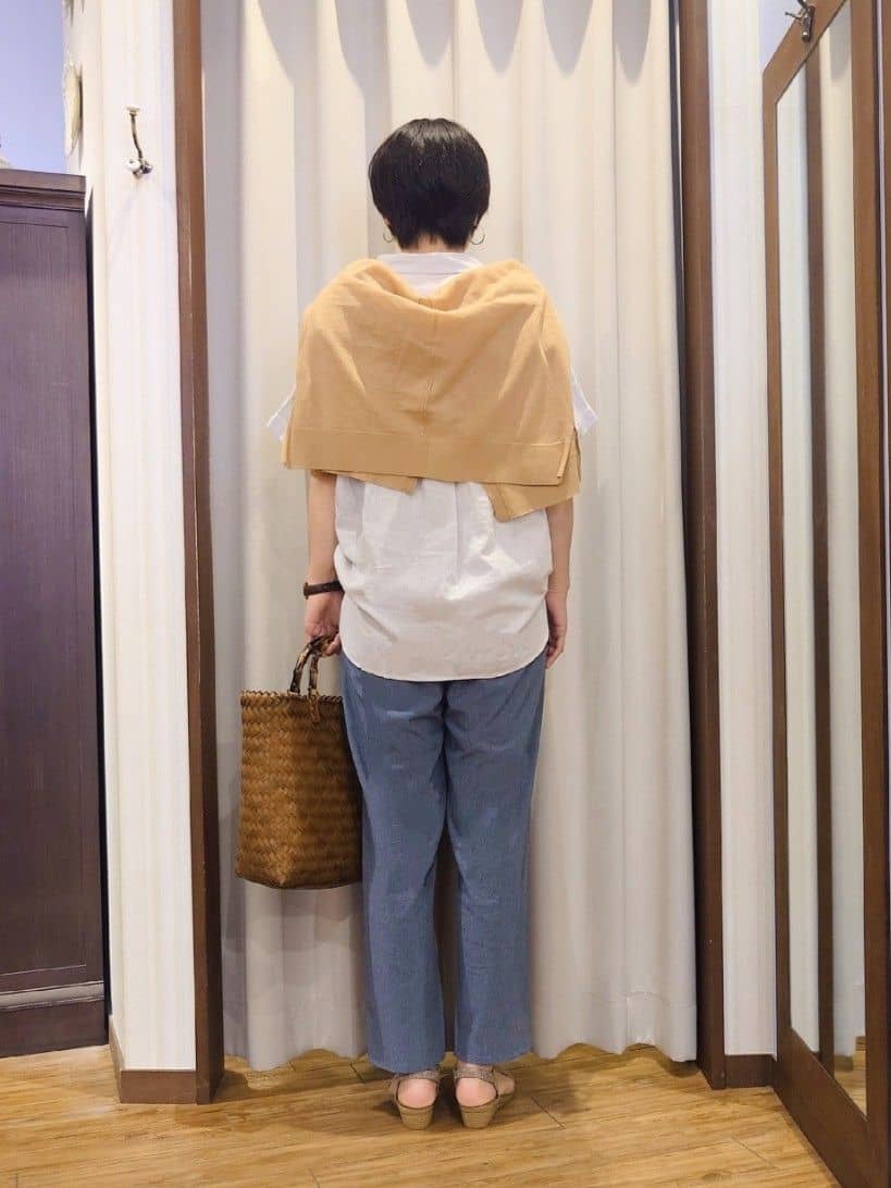 ERIKOさんの「SHOO･LA･RUE｜◆【SS-3L/ひんやり/吸水速乾/UV】軽量でさらりと穿ける テーパードパンツ」を使ったコーディネート