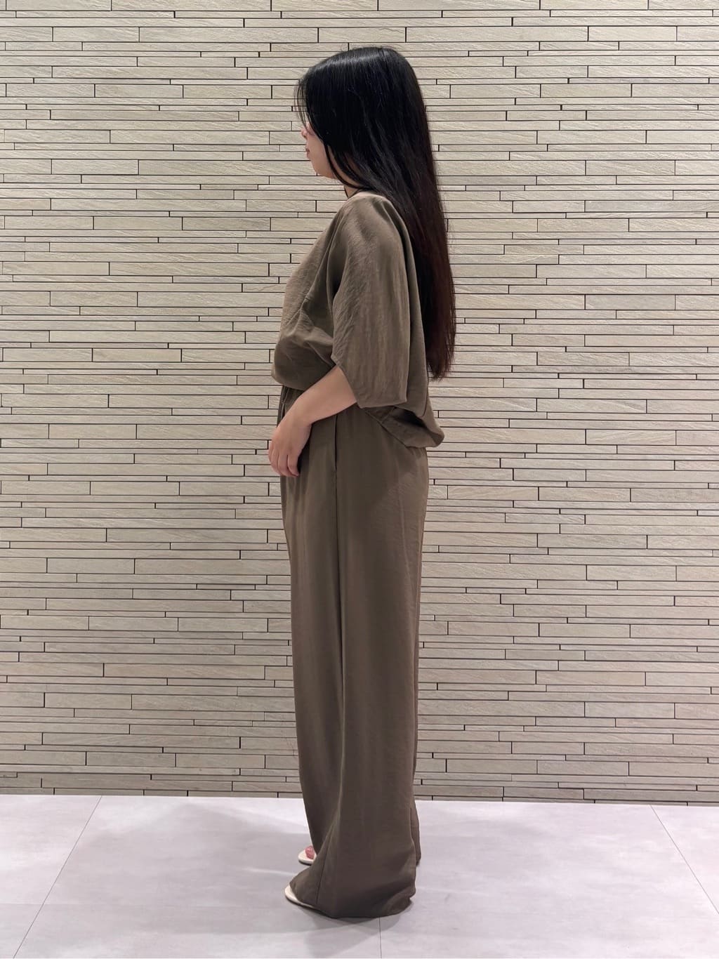 MEGUMIさんの「INDIVI｜」を使ったコーディネート