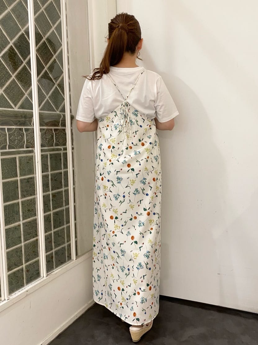 なるみんさんの「grove｜◆【コラボITEM】DILIGENCE PARLOUR キャミワンピース」を使ったコーディネート