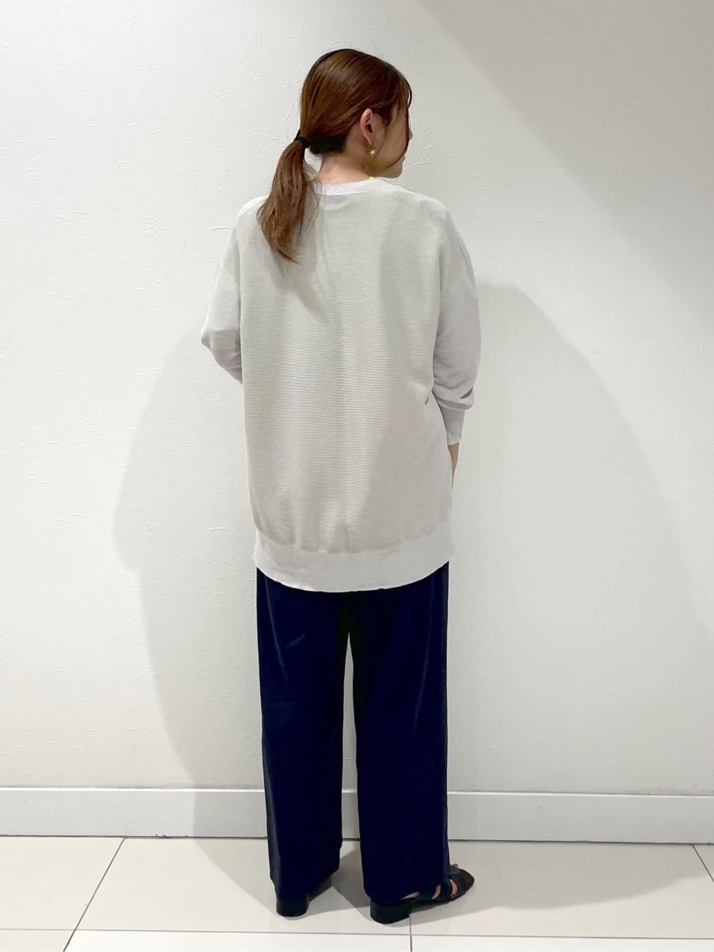 YUUKIさんの「INDIVI｜◆【洗える／UVケア／SETUP可能】スキッパードルマンブラウス」を使ったコーディネート