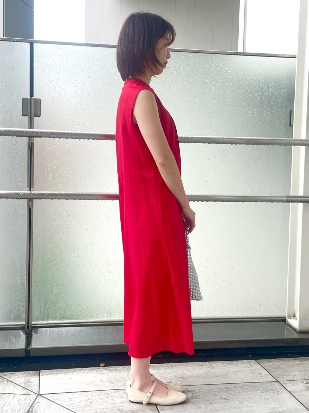 RIOさんの「UNTITLED｜メタリックメッシュトート」を使ったコーディネート
