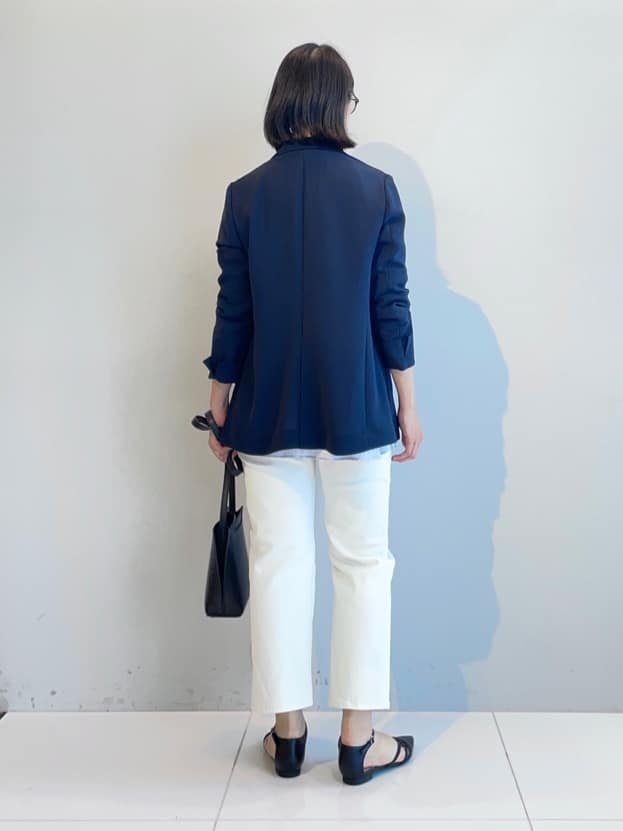 murayamaさんの「INDIVI｜◆【合皮】クロスストラップ フラットサンダル」を使ったコーディネート