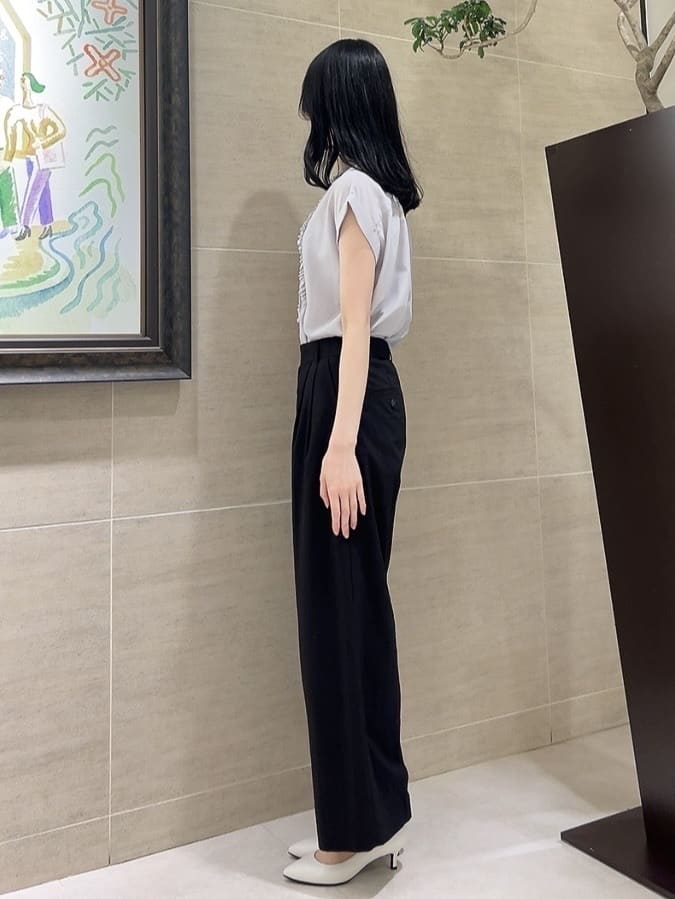 sechiさんの「UNTITLED｜【日本製・本革】Comfit Dresser Pumps（コンフィットドレッサーパンプス）」を使ったコーディネート