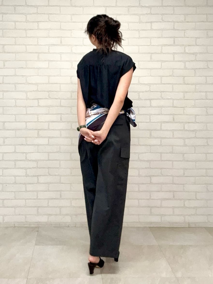 YUKAさんの「UNTITLED｜◆【洗える/スポーティー】ストレートカーゴパンツ」を使ったコーディネート