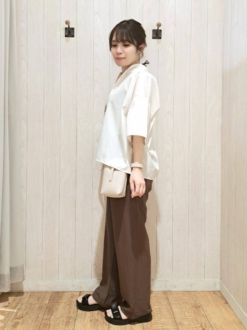 SAKIさんの「SHOO･LA･RUE｜」を使ったコーディネート